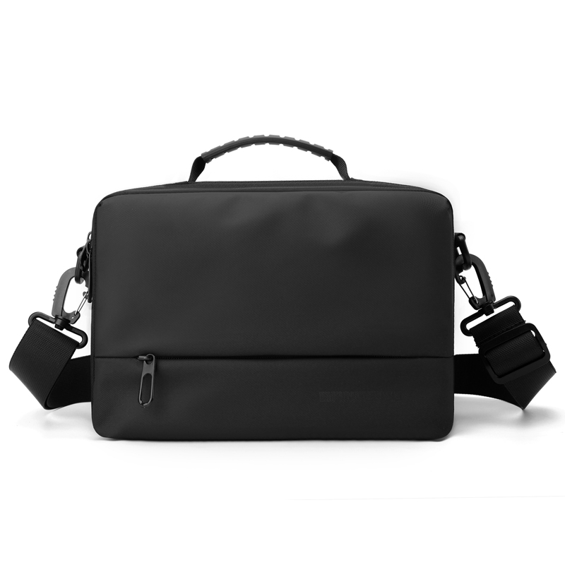 Japanese simple shoulder bag men's casual horizontal messenger bag waterproof trend camera bag business mailman bag breast bag: black