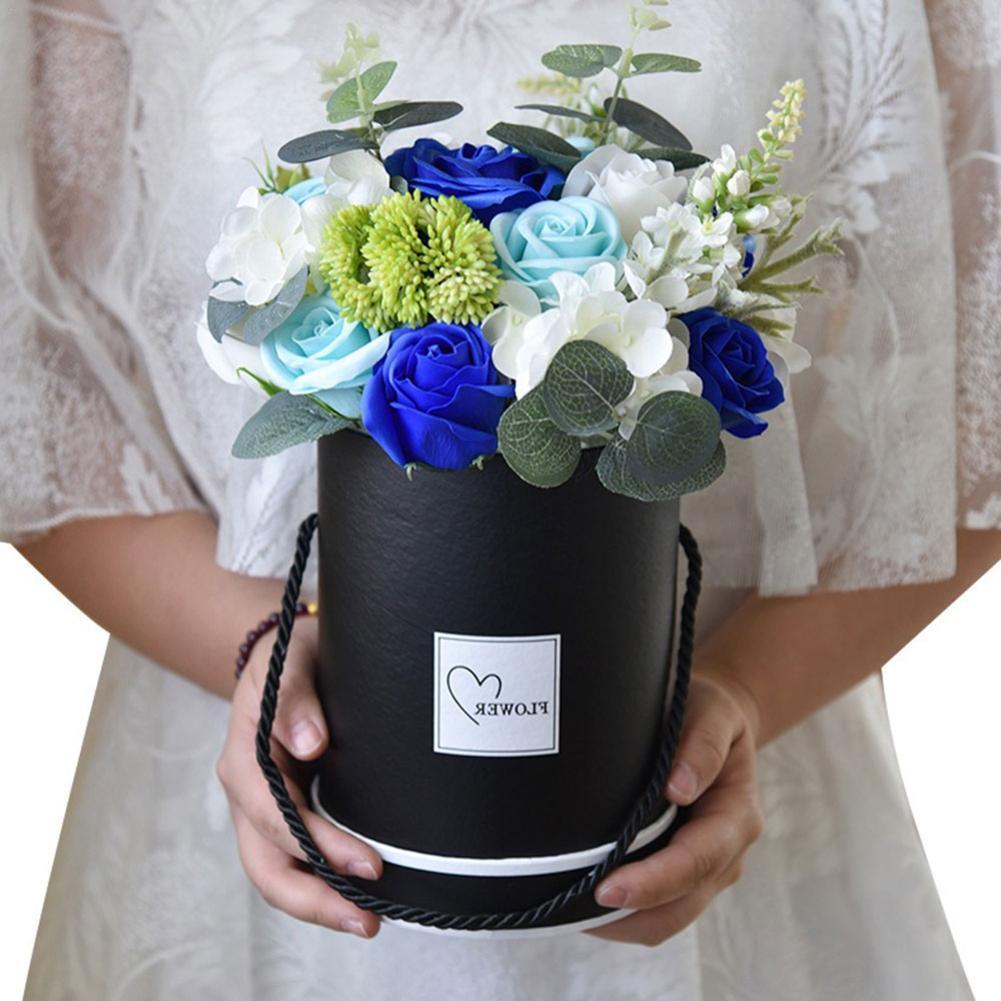 Valentine's Day Portable Round Small Hug Bucket Rose Flower Box Flower Packaging Box with Hand Mother's Box