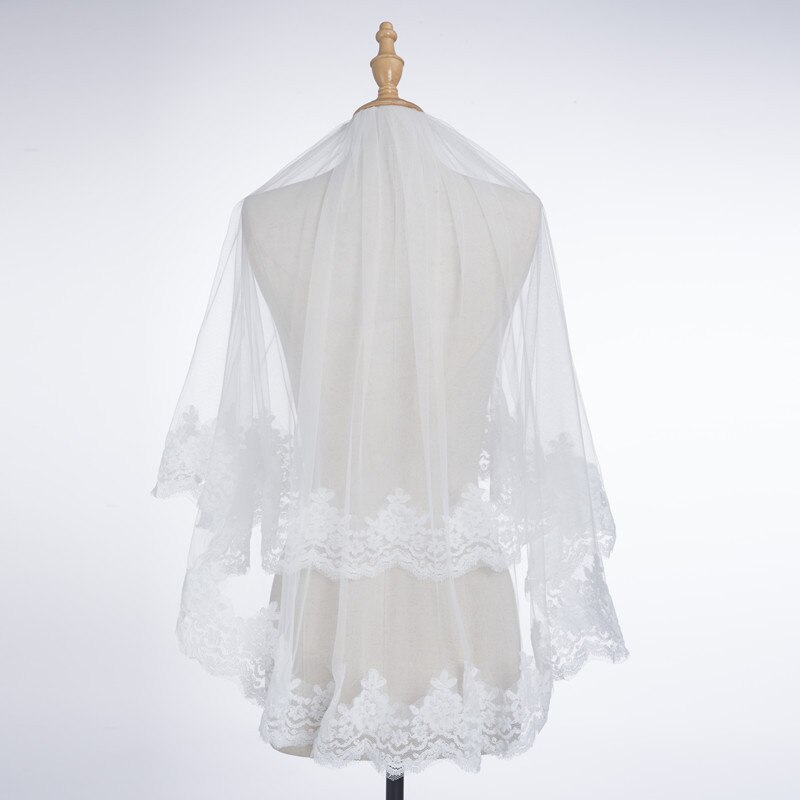 Op voorraad goedkope korte bruidssluiers wit/ivoor eenlaags kant bruidssluiers bruidsaccessoires veu de noiva
