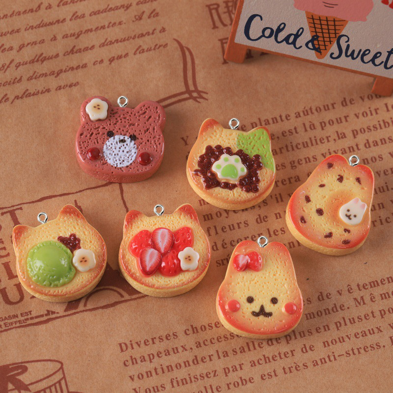 10 Uds. De bonitos dijes de resina con forma de pan, oso, conejo, forma de Animal, galletas tostadas, colgantes para pendientes, llaveros, fabricación de joyería DIY: Marrón