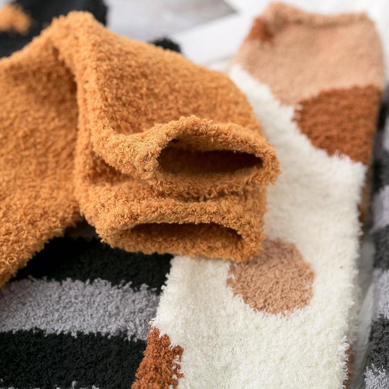 Autumn And Winter Coral Fleece Socks Female Mid-tube Cat Paw Plus Fleece Thickening Warm Half Fleece Floor Sleeping Pile Pile So