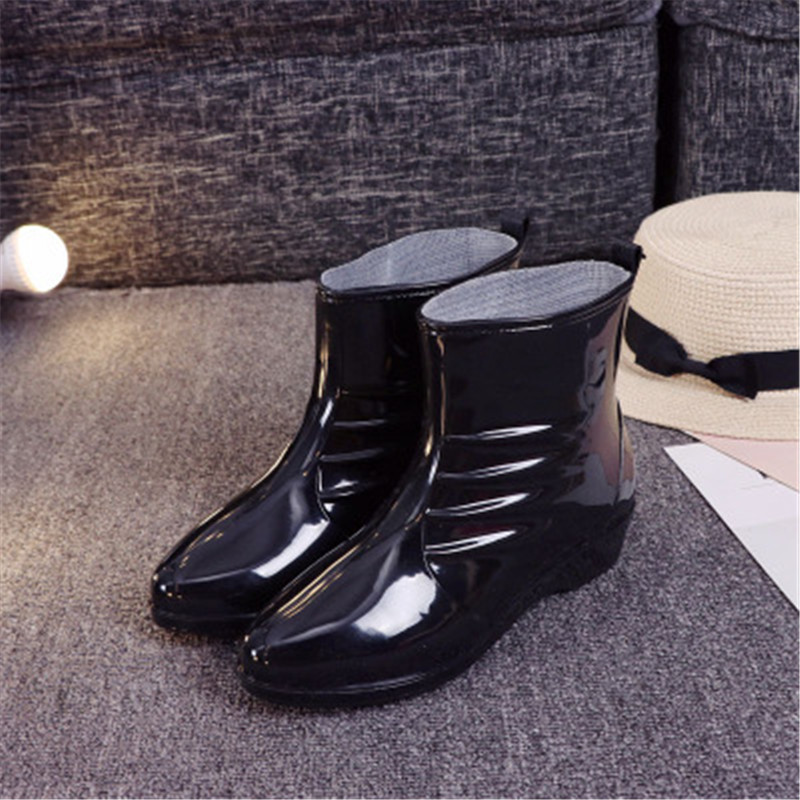 Women's water shoes Women's rain boots anti-skid velvet short rubber shoes adult water boots size 36-40 red black pink