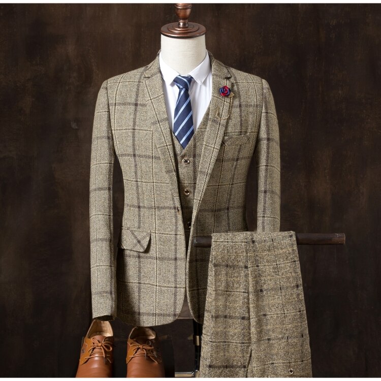 (Jacket + vest + pants) men's slim suit, high-end business plaid suit jacket, men's wedding banquet dress three-piece: Khaki / XXXL