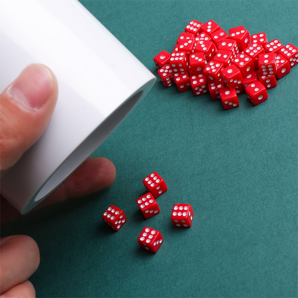 50 stk. / terning terninger 8mm plastik hvid / sort / rød spilterning standard seks-sidet beslutter fødselsdagsfester brætspil