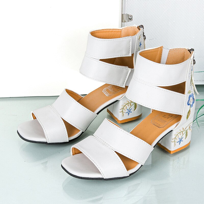 Zapatos mujer Sandalias bordado Floral alto tacón Sandalias de mujeres de etnia Floral Sandalias Zapatos de verano