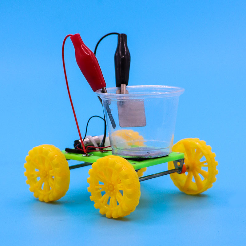 Gizmo-coche eléctrico de agua salada para niños, ensamblado de juguete rompecabezas hecho a mano, recursos didácticos de Física