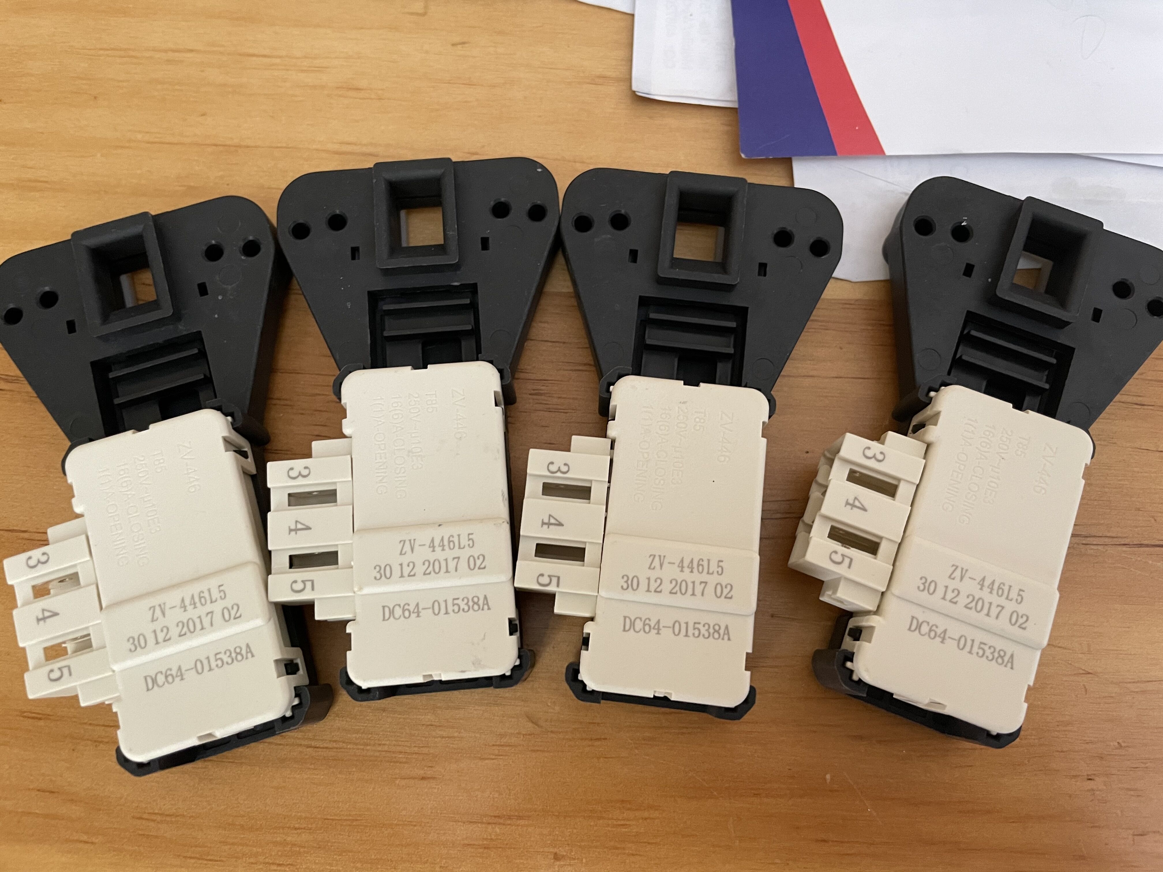 washing machine electronic door lock delay switch ZV-446L5 DC64-01538A METALFLEX ZV-446 3 insert