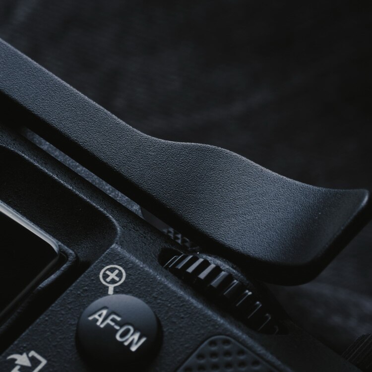 Für Sony A7C Metall Daumen Rest Finger Daumen hoch Griff Heißer Schuh Abdeckung