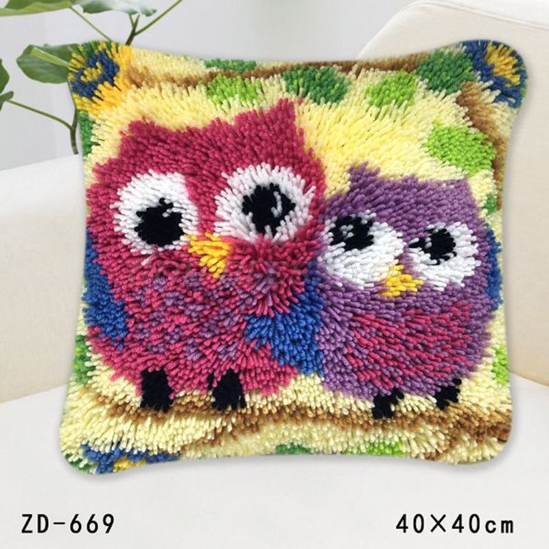 Animal Series Latch Hook Rug Kits Dogs 3D Segment Embroidery Pillow Wool Cross Stitch Carpet Embroidery DIY Latch Hook Pillow: 669-Double Owl