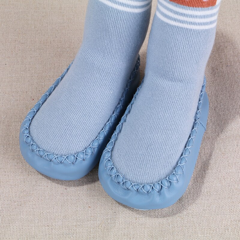 Antiskli sokker til babygutt småbarn tøfler babysokk sko babysokker med gummisåler frotté tykke gulvsokker morsomt dyr