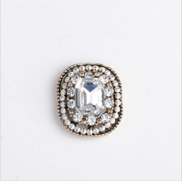 10 st/lot antika guldlegeringsknappar platt bak rhinestone embellishmen knappar gör-det-själv-tillbehör: E