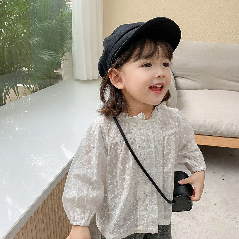 Camisas blancas huecas bordadas con encaje a la para chicas lindas de otoño para niños camisetas informales con base combinables