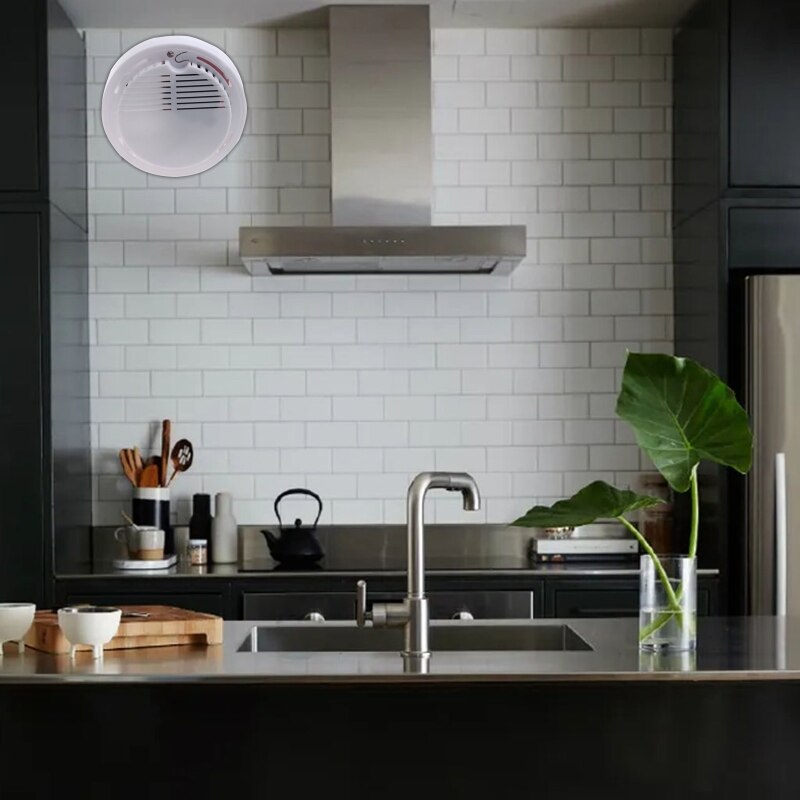 Fire Alarms Smoke Detector Battery Operated with Photoelectric Sensor 80dB Loud