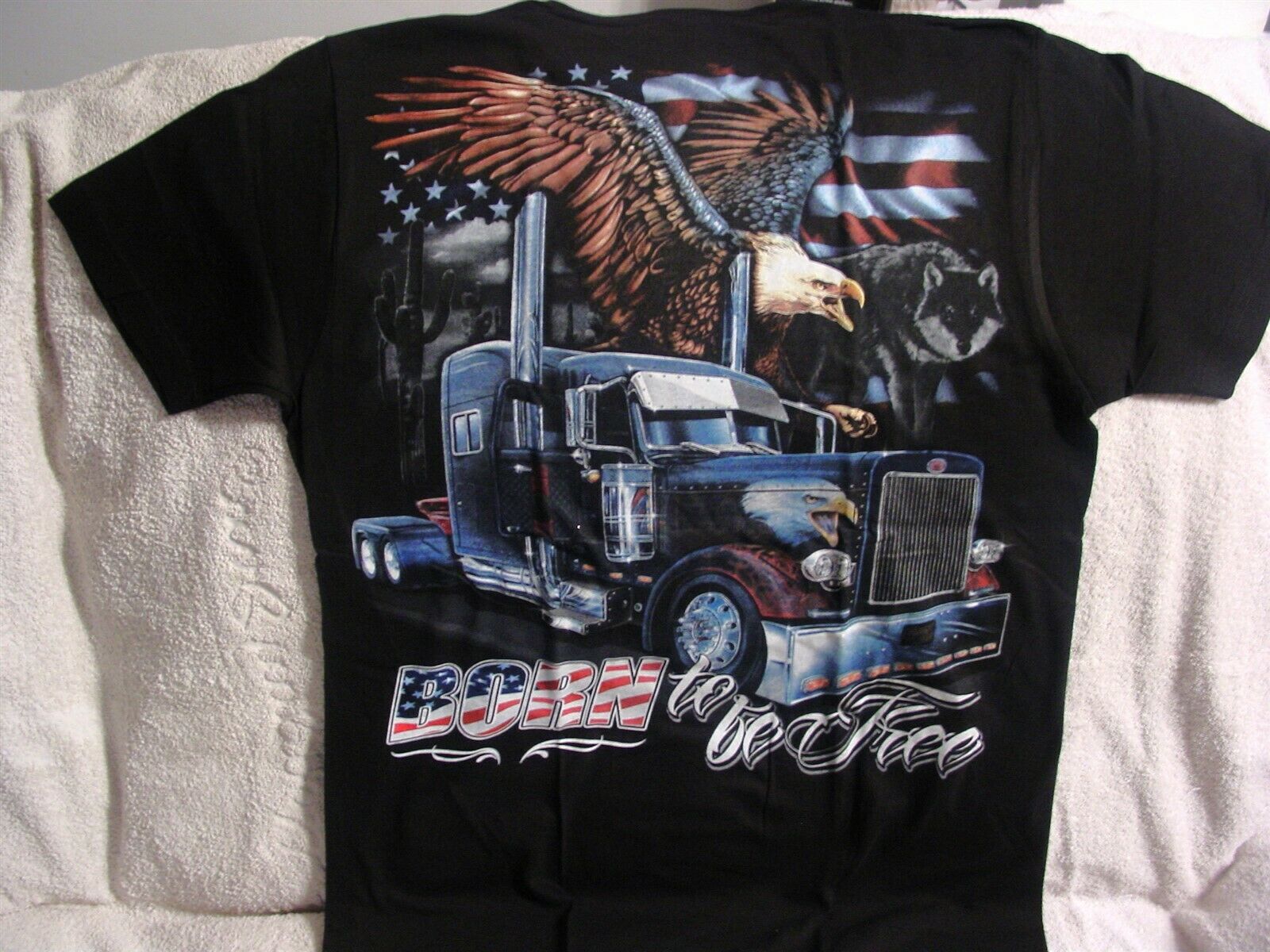 Semi Truck Trucker Eagle Wolf Amerikaanse Vlag Geboren Gratis T-shirt. Zomer Katoen Korte Mouw O-hals Heren S-3XL