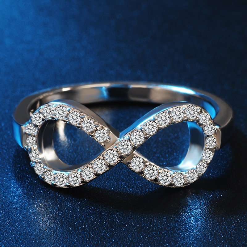Anel de aço inoxidável para mulheres, anel de símbolo do infinito simples com anel de zircônio, cor prata, strass, presente de joias