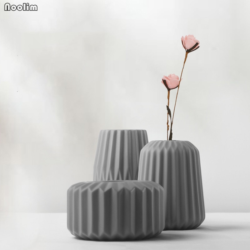 Modern European Style Origami Vases Ceramic Simple Tabletop Vase Home Living Room Decoration Flower Container