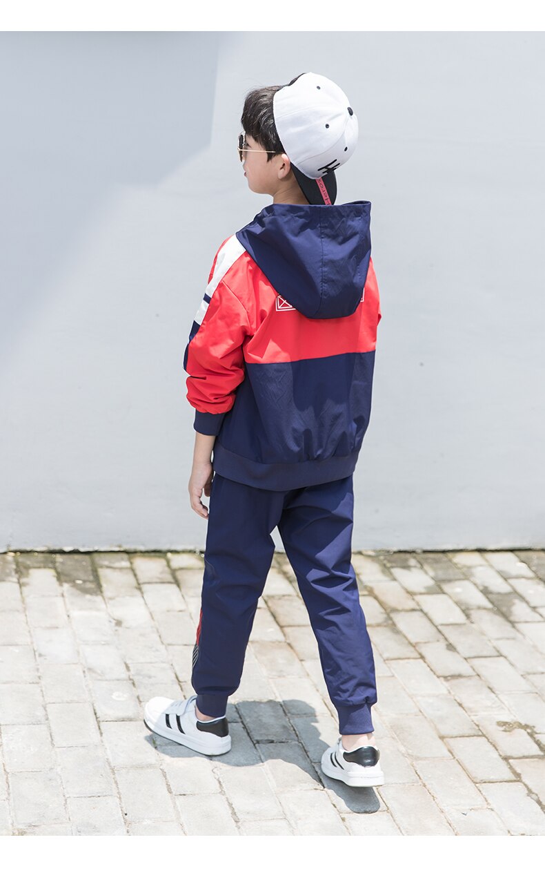 Children's wear boys spring suit suit mid-big boys handsome spring and autumn sports in Korean