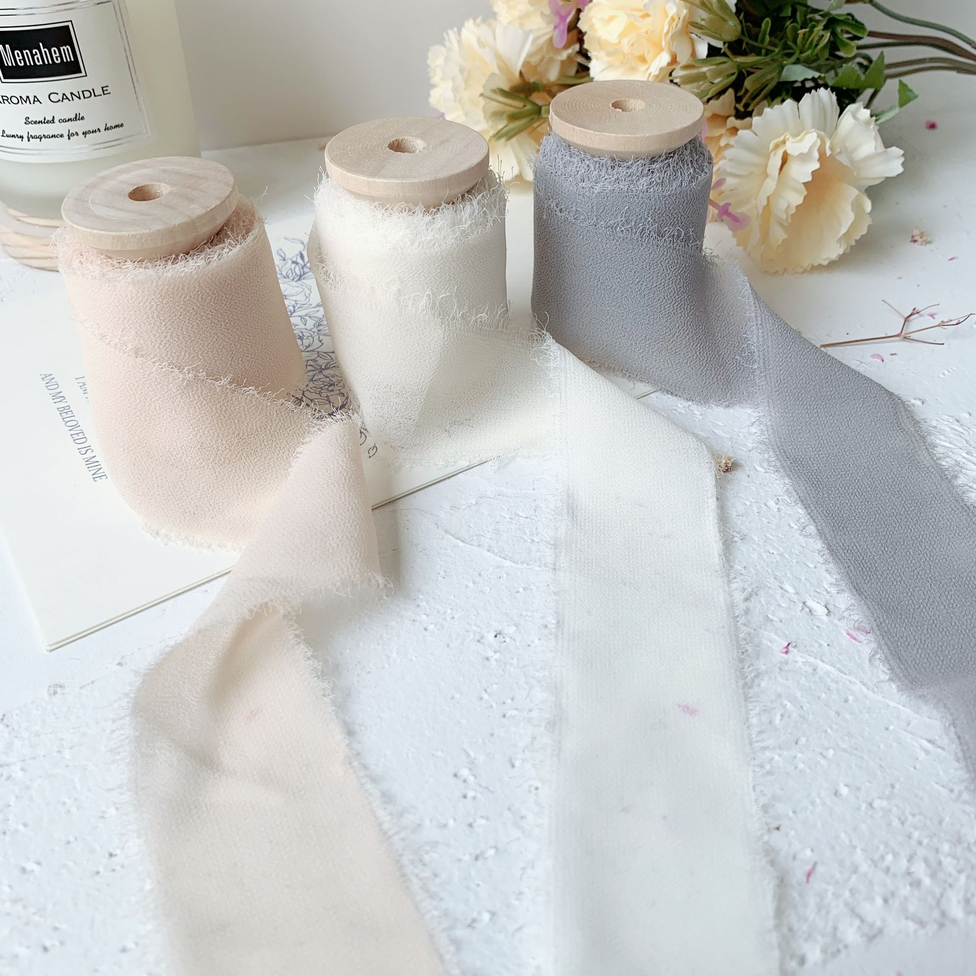 3 Rollen/Set Roll Ins Stijl Handgemaakte Chiffon Verzwakte Randen Zijden Lint Bruiloft Boeket Streamers Fotografie Styling, cadeaupapier