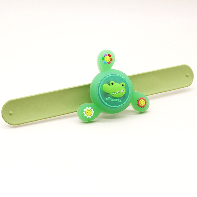 Shining Muggen Armband Douyin-Little Daisy Zuigelingen Anti-Muggen Gesp Sociale Man Roterende Top Kids 'Wat: Green Shining Crocodile Boxed