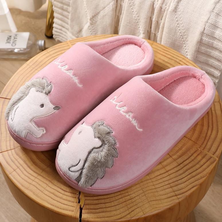 Naiset pehmotossut miehet parit koti pörröinen luistamaton lämmin talon lattia puuvillakengät sarjakuva eläin naiset tytöt tekoturkis liukumäet: Punainen / 6