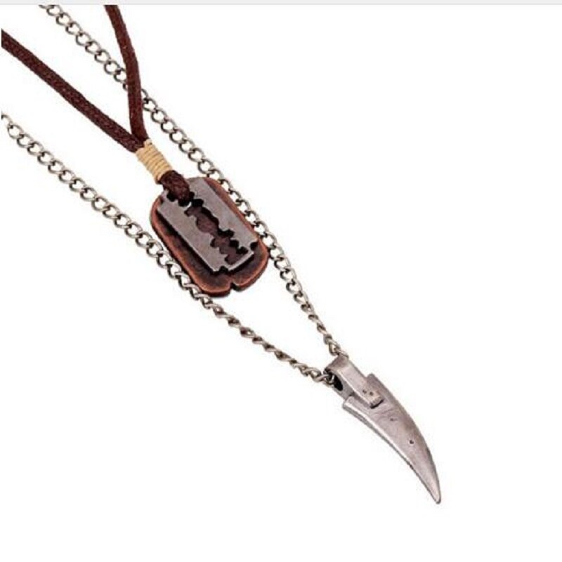 Vintage Mens Necklace Alloy Animal Wolf Tooth Razor Blade Pendants Necklace Multilayer Metal Chain Choker Male Punk Jewelry