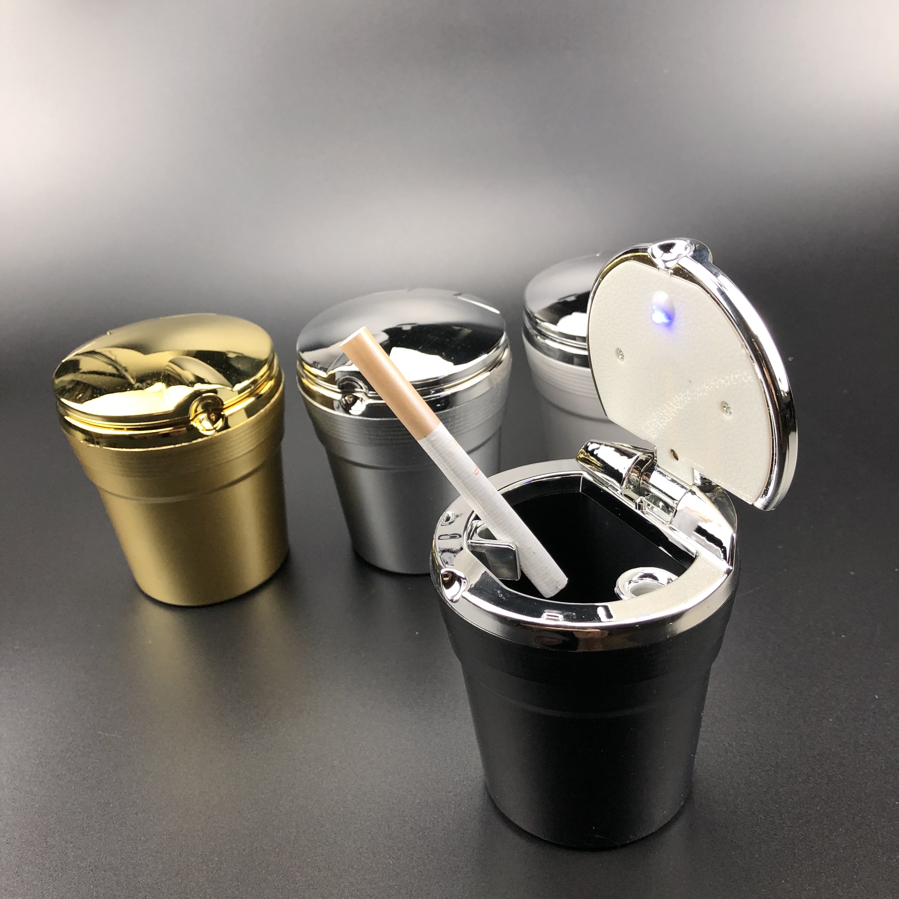 auto Posacenere con portato Blu Luce per Nissan Teana ALTIMA X-sentiero Qashqai Livina Sentra Sylphy Tiida Soleggiato Marzo murano Dayz IMx