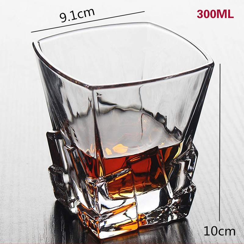 Merkki viinilasi lyijytön lämmönkestävä läpinäkyvä kristalliolutviski brandy vodka kuppi monikuvioinen juomapatukka: 4