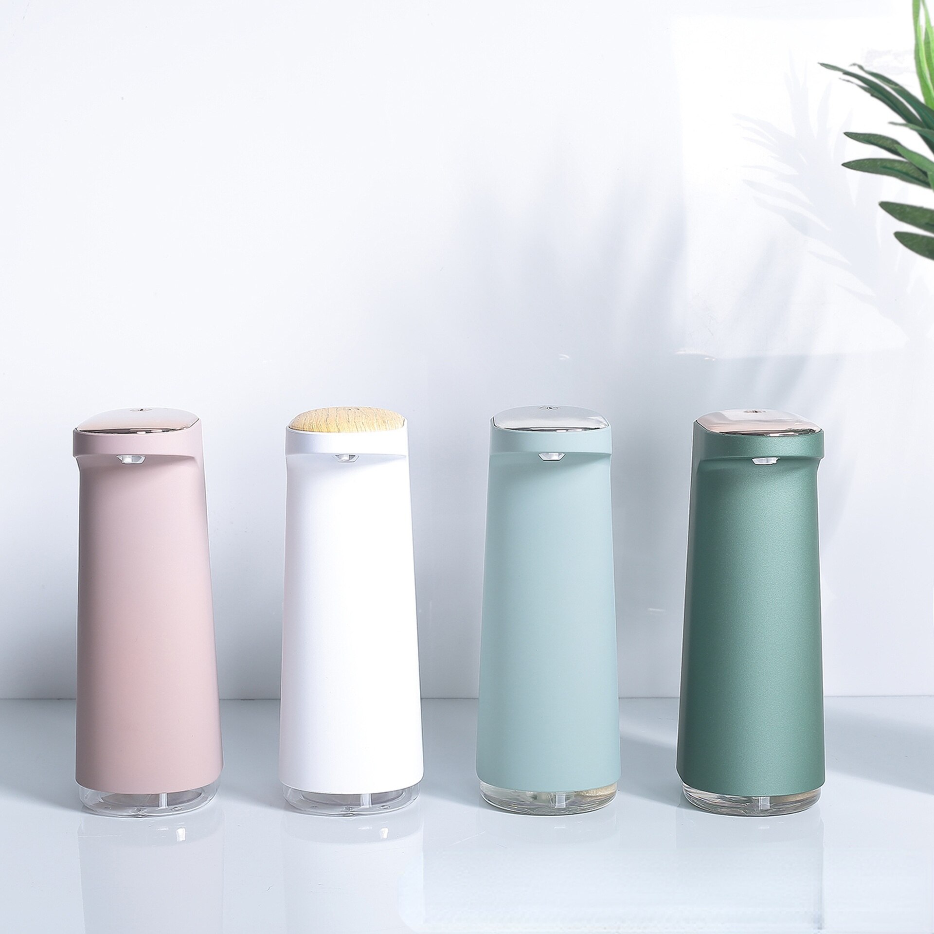 Smart Sensor Hand Sanitizer, Product Rechargeable Automatic Sensor Soap Dispenser, Foam Mobile Phone Washing Soap Dispenser