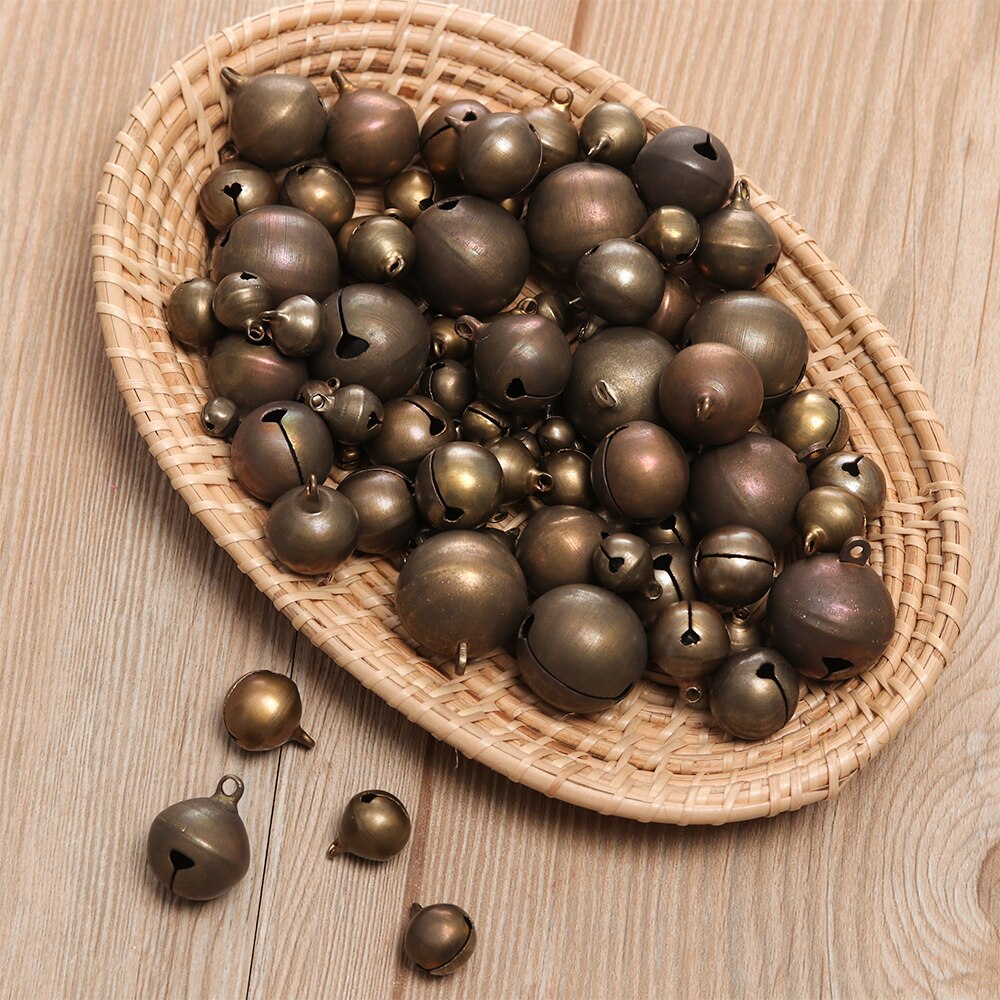 Sino retrô de bronze artesanal, sino pequeno de cobre com guizo, pulseira, ferramentas de produção, acessório de decoração para casa e artesanato com 10 peças