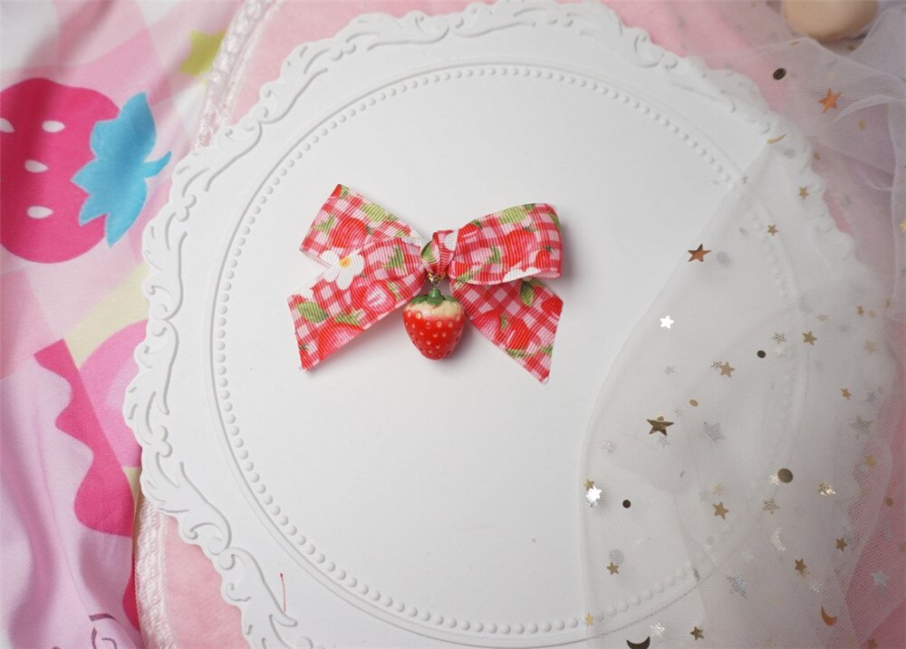 Horquilla de fresa dulce para niña y mujer, accesorios para el cabello de Lolita, a cuadros, lazo de encaje, pinza para el pelo de postre, D284