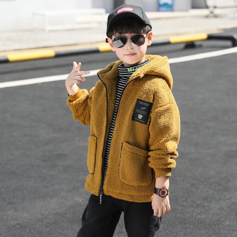 Para meninos outono e inverno 2022 nova escola de ensino médio roupas infantis primavera e outono roupas de pelúcia grosso casaco de moda estrangeira