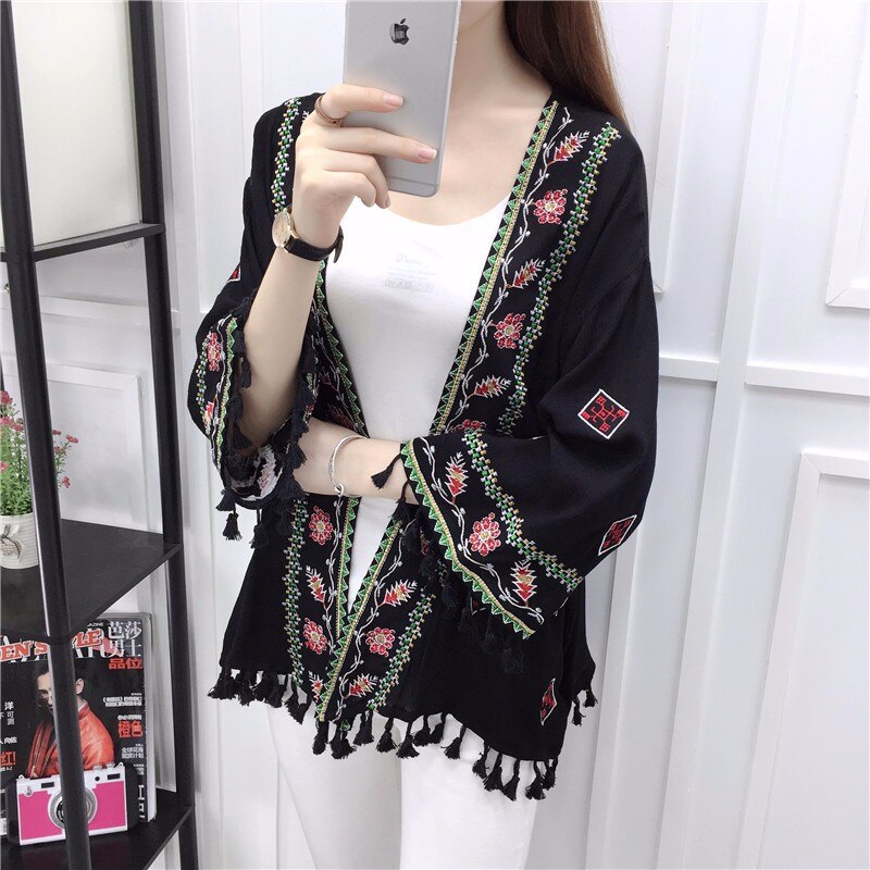 Maternité femmes été ethnique Boho Kimono Cardigan Vintage broderie florale Cardigan fille Beige noir blanc Cardigans