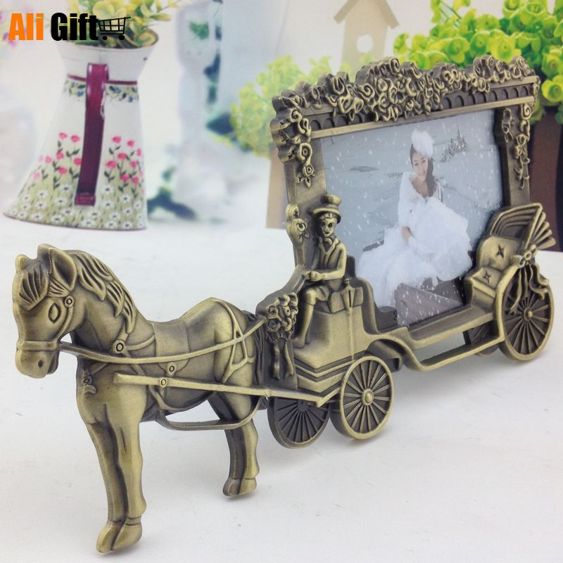 5 Inch Classic Horse Carriage Photo Frames for Picture European Metal Foto Frame Table Decor Birthday Wedding Shadow Box