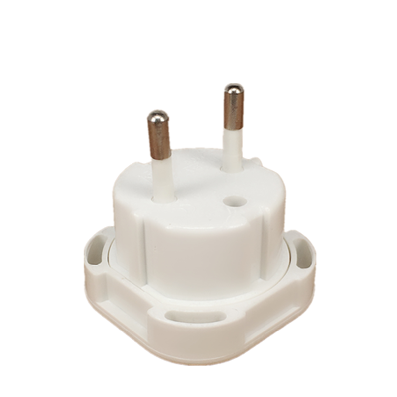1pcs EU Eletrical Socket UK To EU Travel Plug Adapter Electrical Plug Converter Outlet British UK AC Power Cable Charger Socket