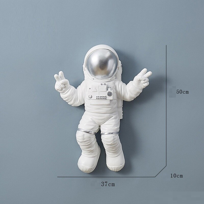 WU CHEN LONG Astronaut Art Sculpture Spaceman Wall Hanging Statue Resin Craft Home Decor Children Room Interior Showpiece R5700