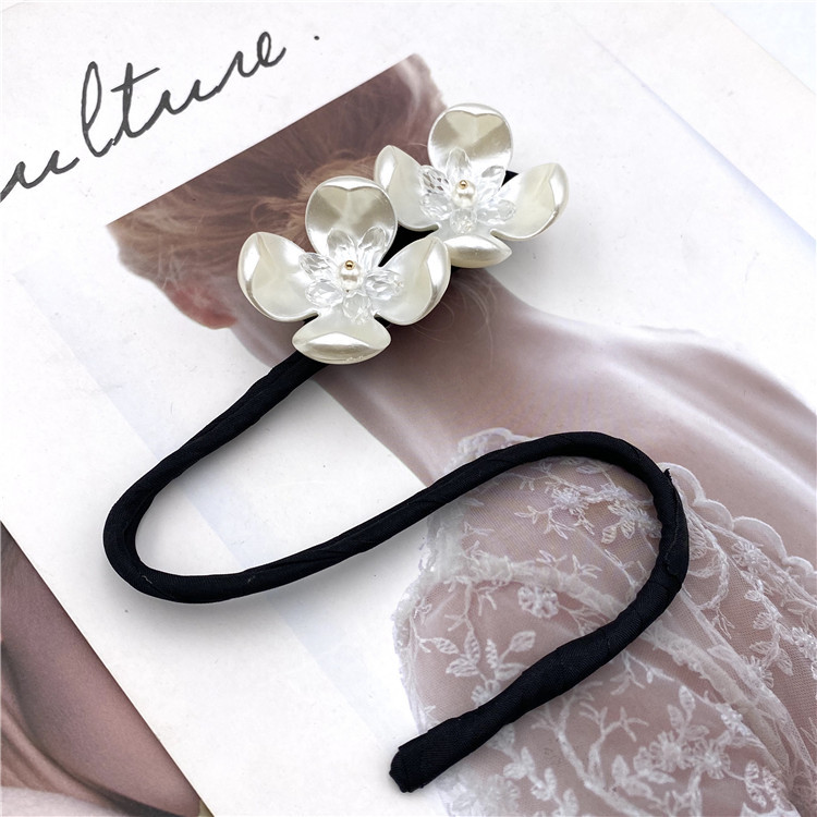 Shell Flower Magic Bun Maker Flower Bud Head Bun Maker Bow Pearl Hair Pin Lazy Hair Dish Artifact Women Hair Styling Braiders: Light Grey