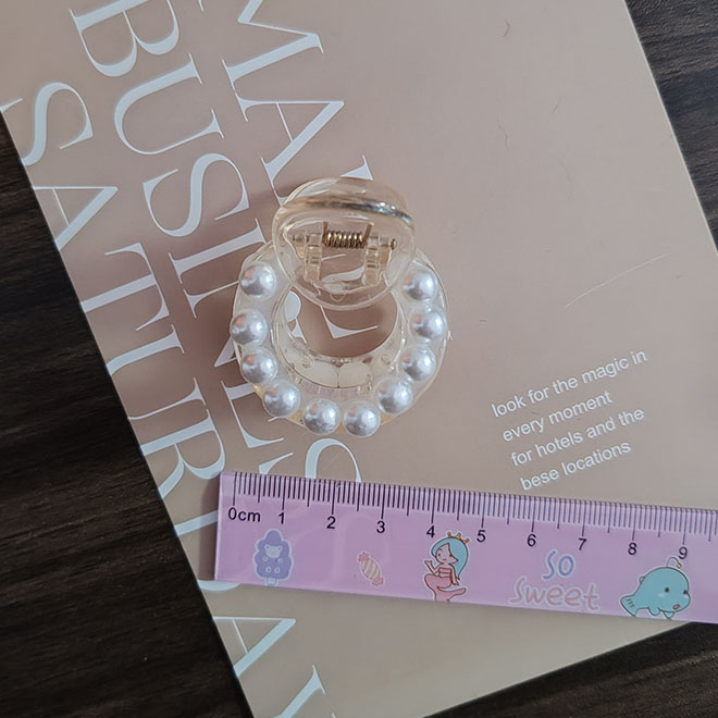 Pinzas en forma de garra para el pelo geométricas con perlas encantadoras para mujeres y niñas, horquilla, diadema de cangrejo para el cabello, accesorios para la cara, adorno para la cabeza: Morado