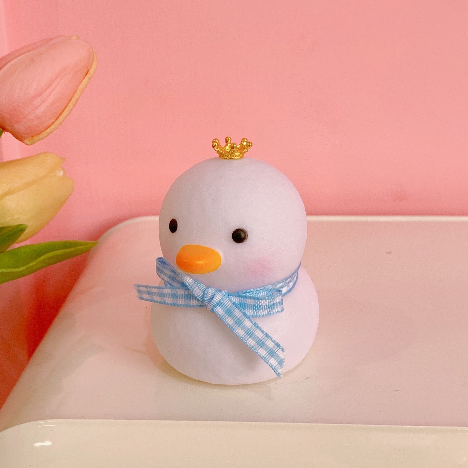 Ins bedroom girl LED small night light cute duckle room bedside lamp set up dormitory: Light Yellow