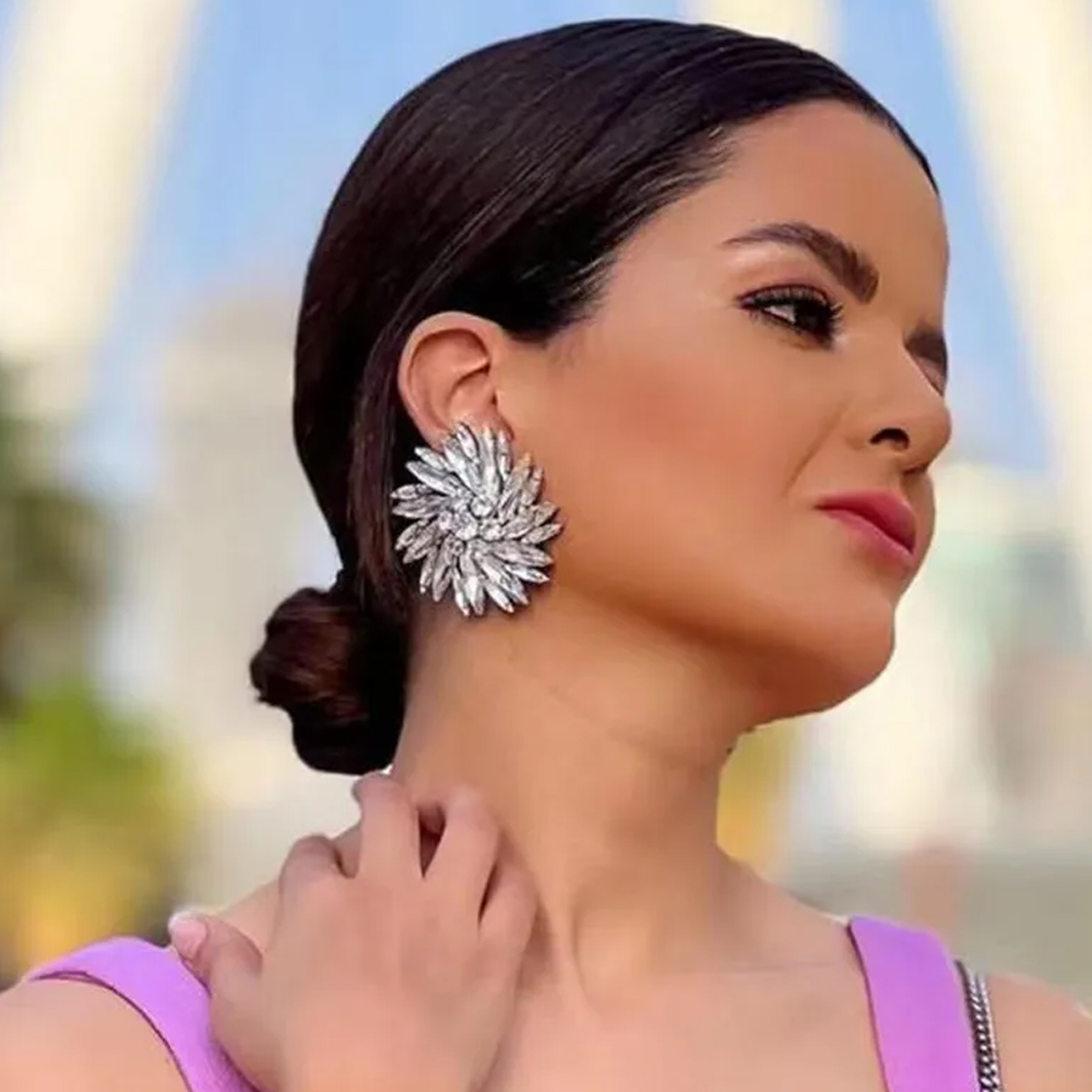 Pendientes grandes con forma de flor de sol y diamantes de imitación para mujer, joyería de para boda, Boutique, accesorios para pendientes con Clip
