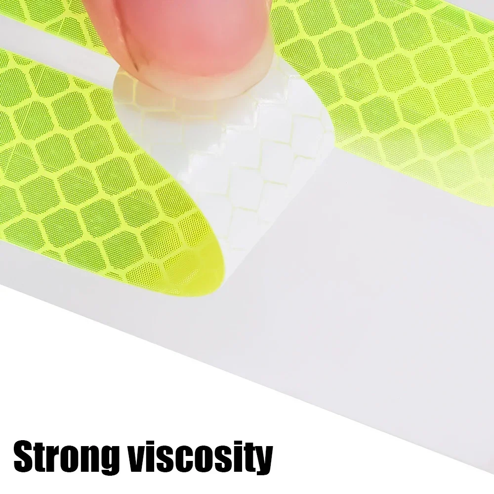 10/40/80pcs Nachtrijden Veiligheidswaarschuwing Reflecterende Stickers Universele Motor Fiets Skihelm Waarschuwing Reflecterende Stickers