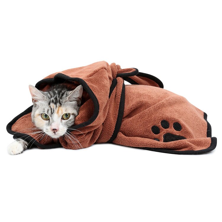 XS-XL Dog Bathrobe Warm Dog Clothes Super Absorbent Pet Drying Towel Embroidery Paw Cat Hood Pet Bath Towel Grooming Pet Product