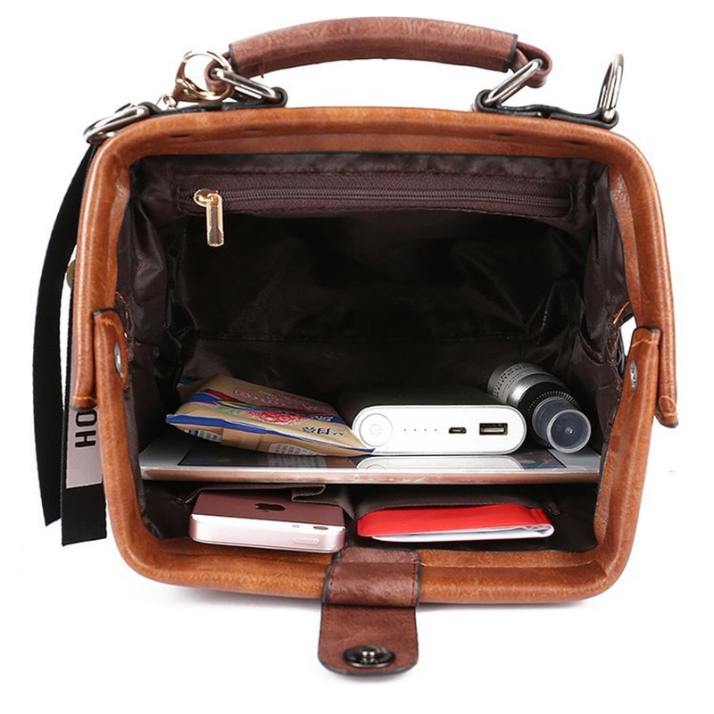 Croyance kvinnor handväska läder axelväska kvinnliga läkare crossbody handväska stjärna hänge nitar casual berömda märke kvinnor väskor