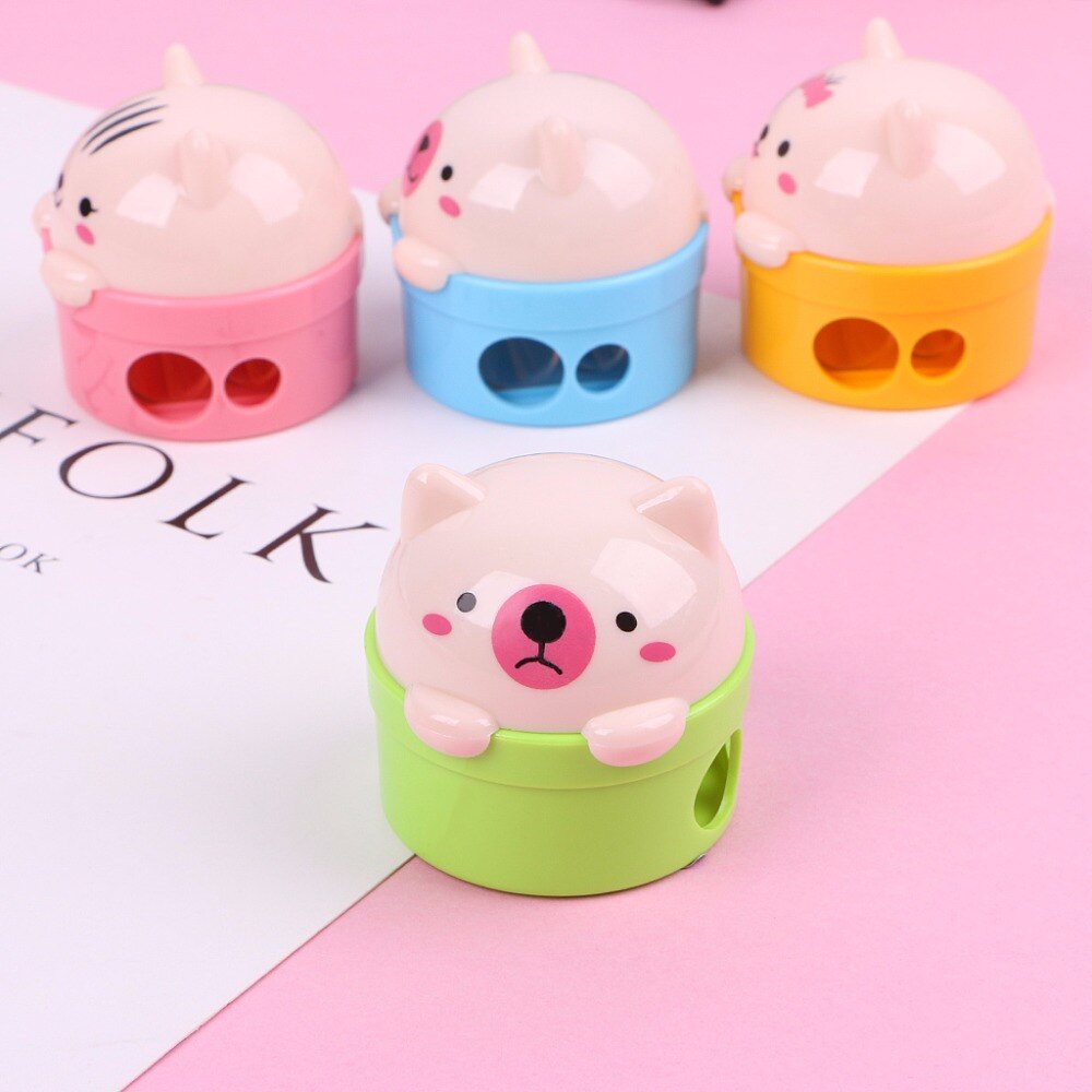Cat and Bear Plastic Pencil Sharpener Kids School Supplies Stationery