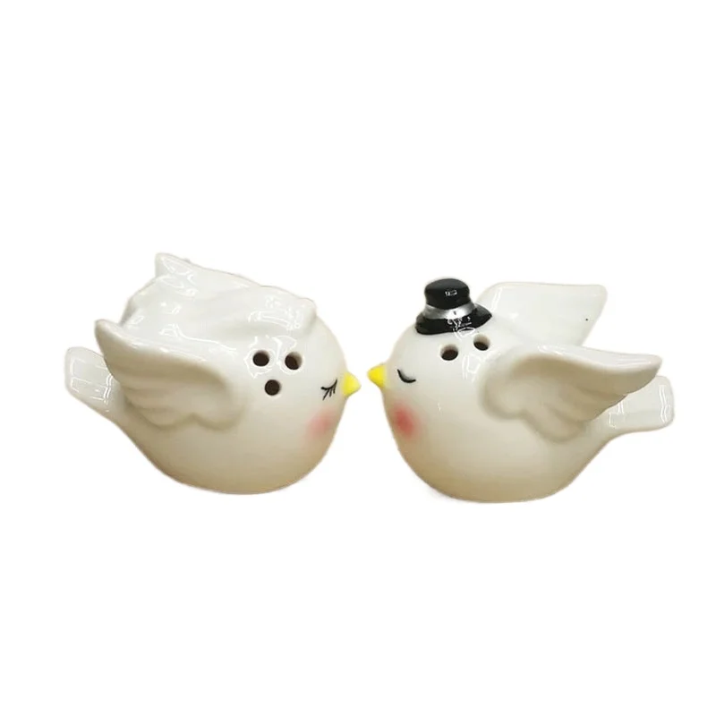 6.2*4*4.2Cm Cartoon Handgeschilderde Angel Vogel Paar Keramische Spice Fles Paar Thuis keuken Benodigdheden Peper Zout Shaker