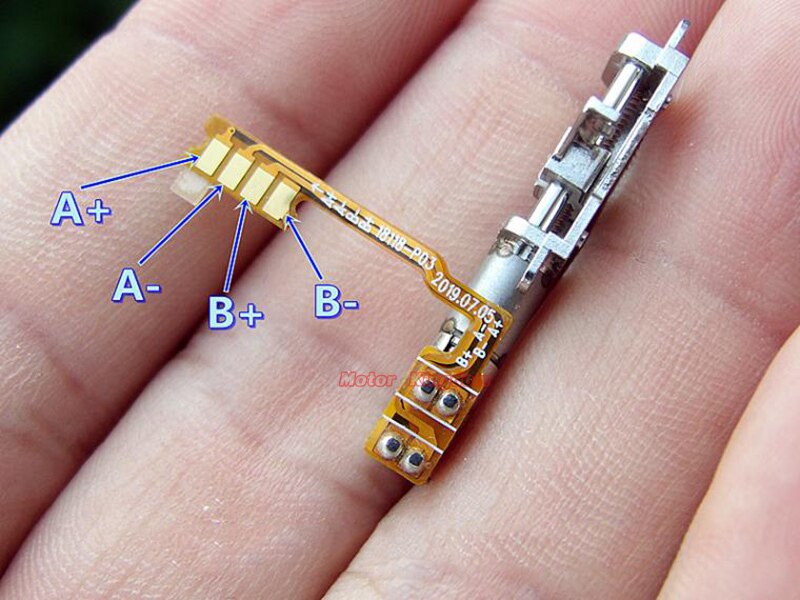 10pcs/lot 4mm Tiny Stepper Motor 2-phase 4-wire Planetary Gearbox Gear Stepping Motor Linear Screw Rod Metal Slider Block