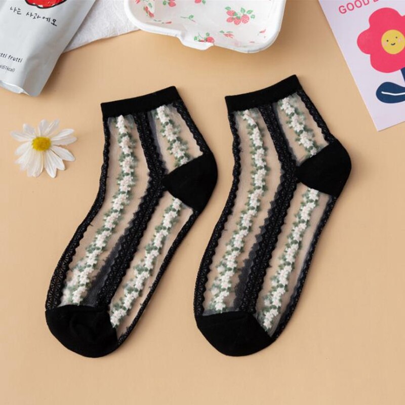 Spring and Summer Japan Style Small Flower Card Silk Retro Female Socks Glass Silk Broken Flower Mid- Tube Casual Sox: Black