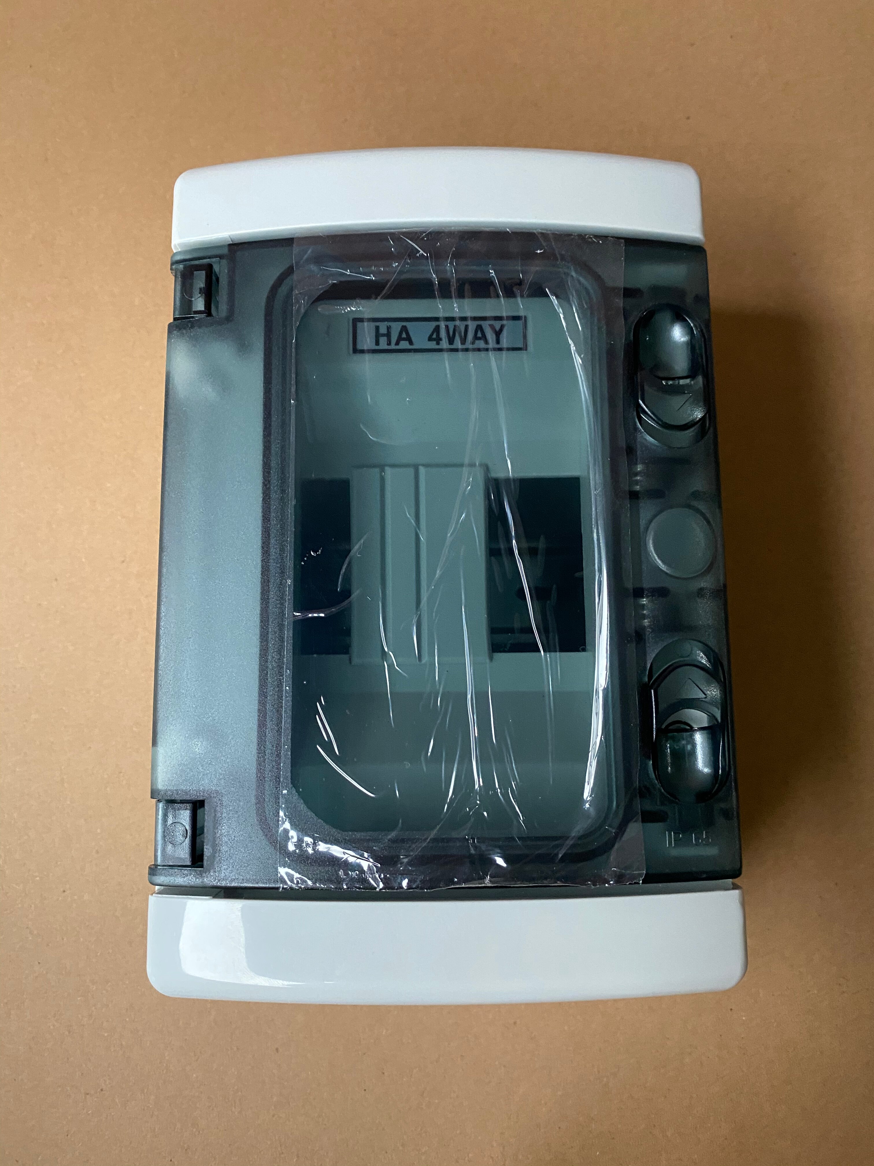 4/8/12/15/18/24 Ways Plastic Electrical Distribution Box Waterproof MCB Electric Boxes Panel Mounted Enclosures-HA