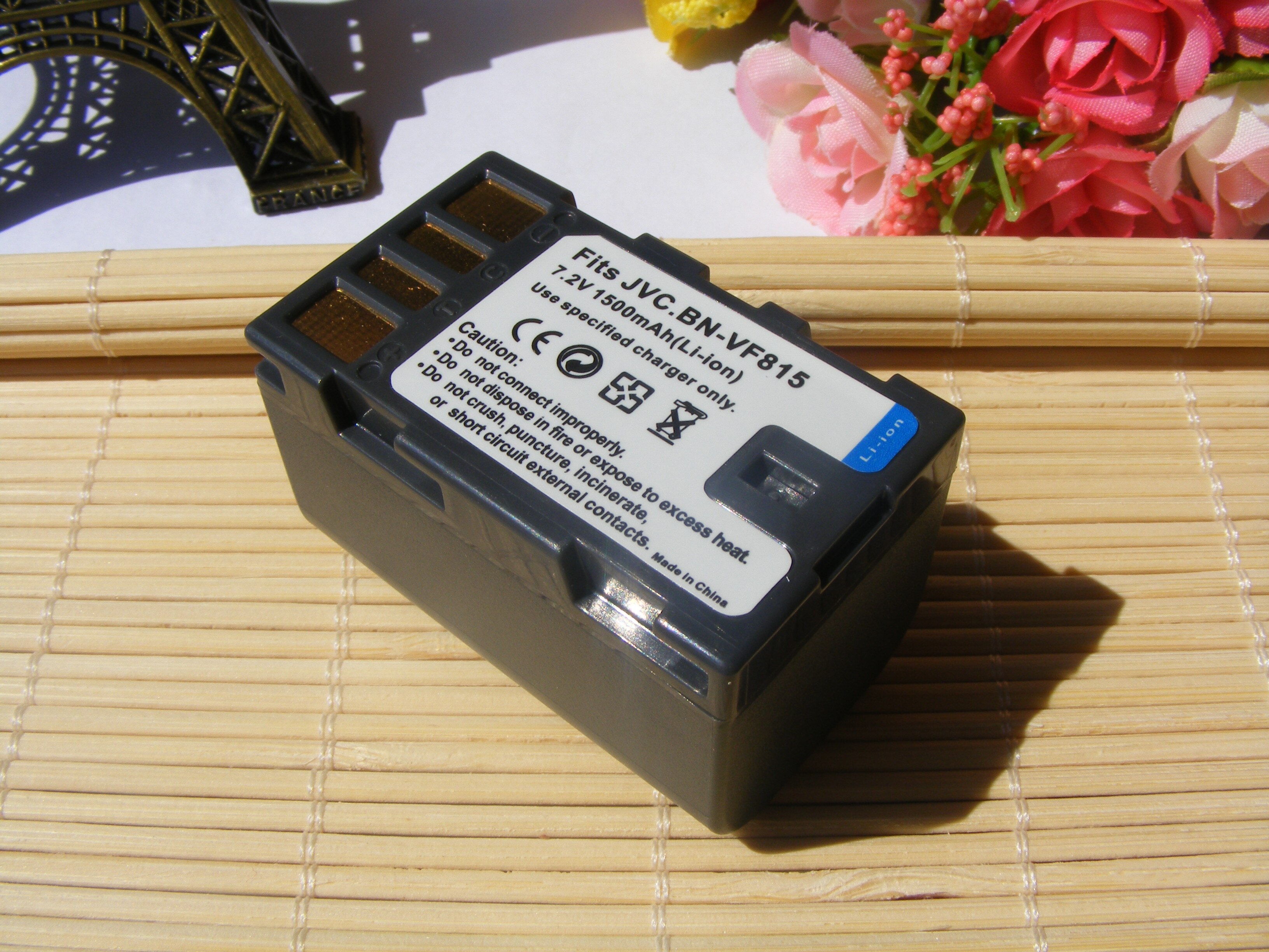 Battery for JVC BNVF808U BN-VF815 GZ-MS120 GZ-HM200 GZ-HM200b GZ-MG630 MS100