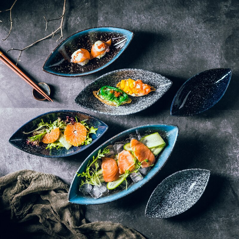 Uregelmæssig keramisk fad japansk dyb tallerken suppe tallerken restaurant tallerken dækket bord snack dessert frugt tallerken