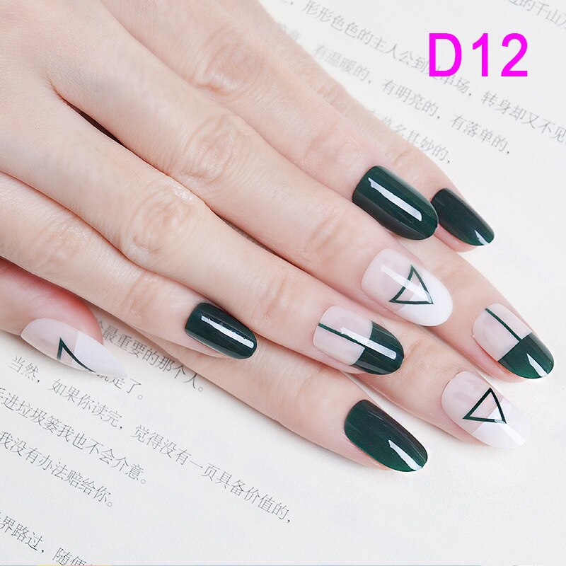 24 Stks/set Nep Nagels Druk Op Meisjes Vinger Schoonheid Valse Nail Art Tips Bright Shining 3D Diamond Inzoomen Franse nail Art Tips